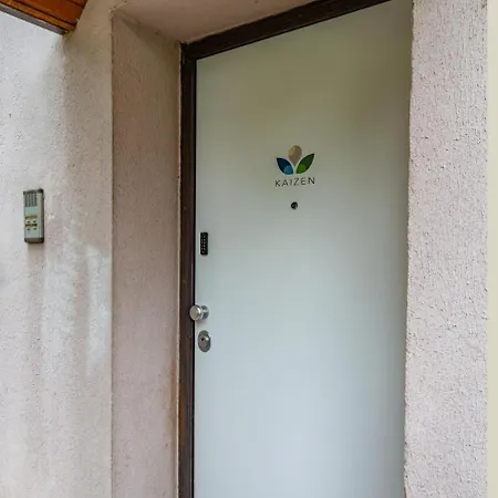 Kaizen's - Free Parking