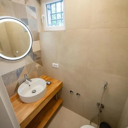 Kaizen's - Free Parking 3*