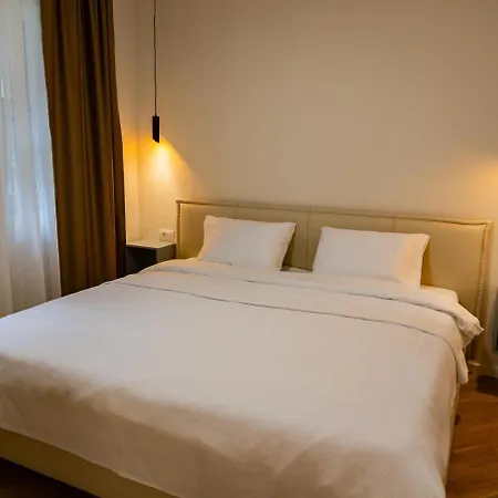 Aparthotel Kaizen's - Free Parking 4*
