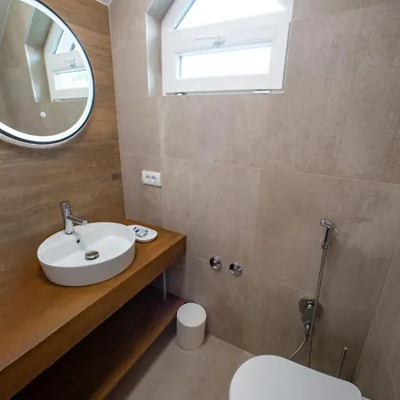 Kaizen's - Free Parking 3* Szarajevó